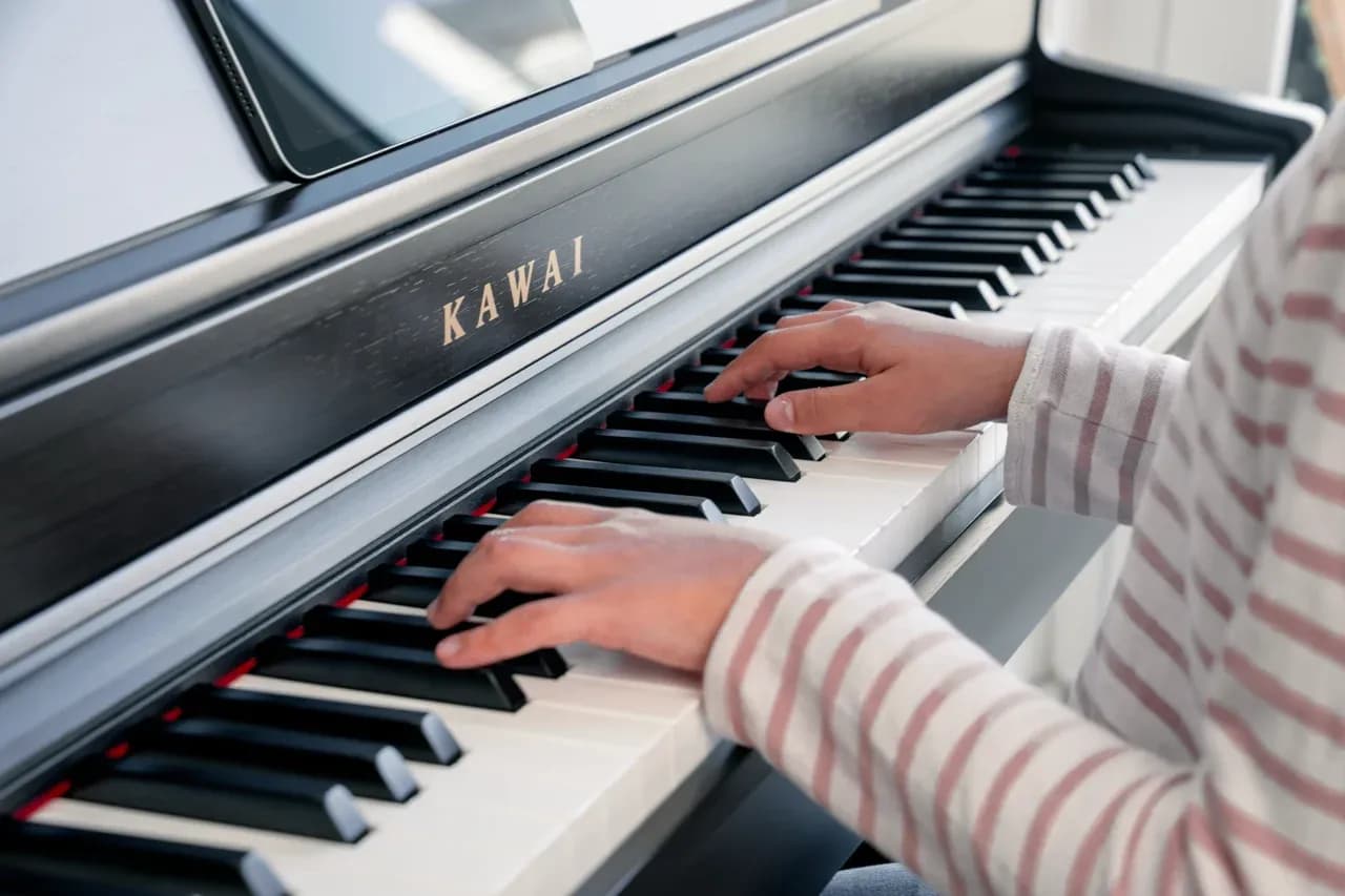 Kawai CN301 Digital Piano