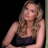 Michelle Tumes